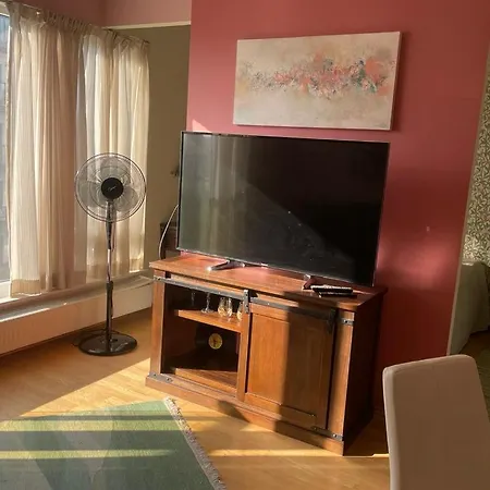 Kooli Апартаменти Пярну